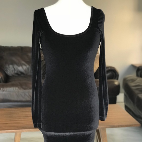 BCBG Dresses & Skirts - ❌SOLD❌Bcbg Black dress BCBG Dresses & Skirts - ❌SOLD❌Bcbg Black dress